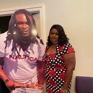 Meet your Posher, Vickie